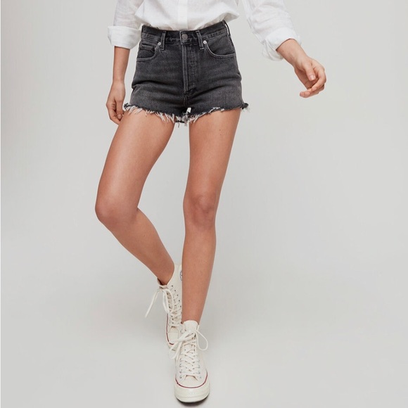 Agolde Pants - EUC 💖 Agolde High Rise Washed Black Denim Short